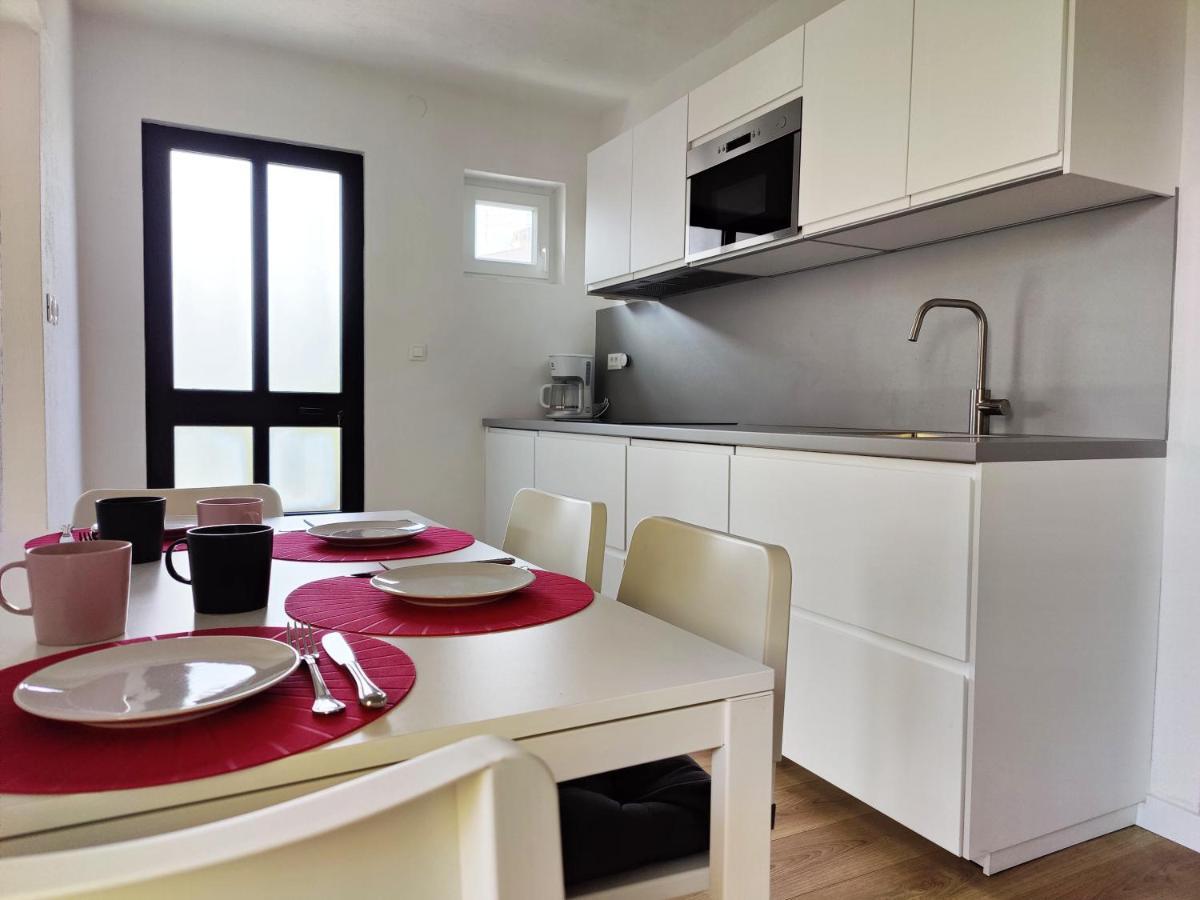 Apartment Lipa 로비니 외부 사진